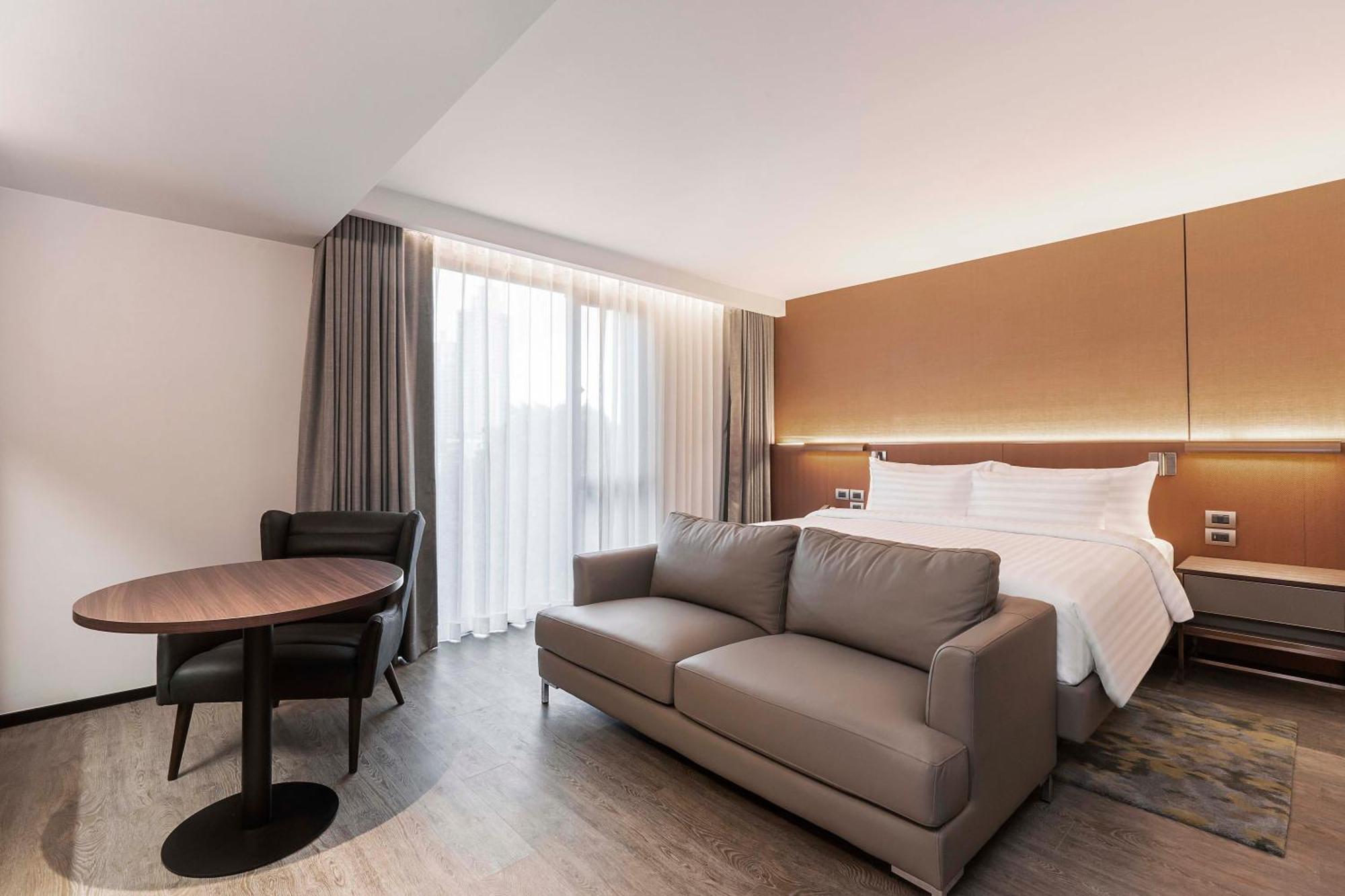 Gardina Asoke Hotel & Residence Bangkok Bagian luar foto