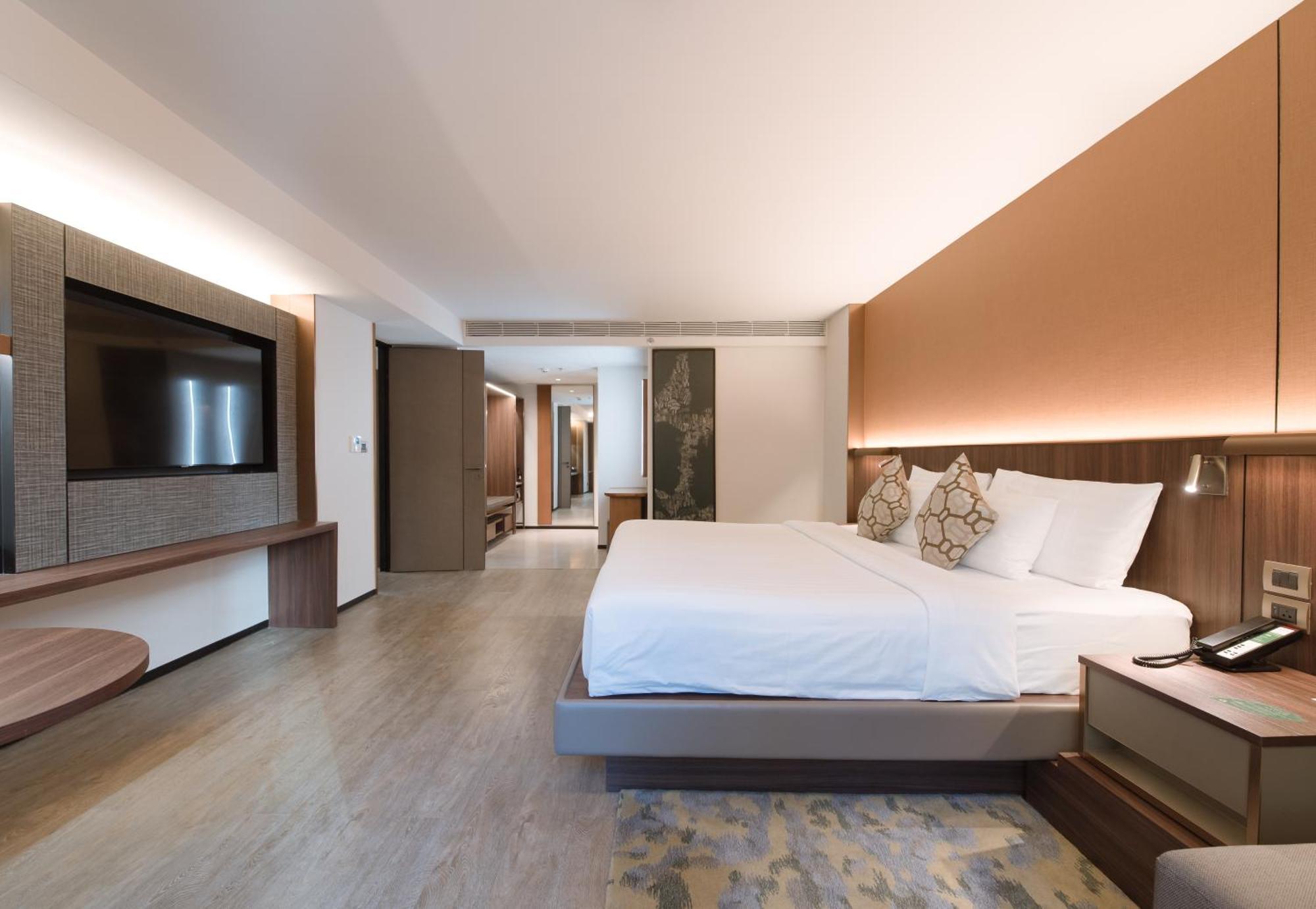 Gardina Asoke Hotel & Residence Bangkok Bagian luar foto